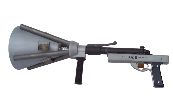 ace-capture-handheld-net-launcher